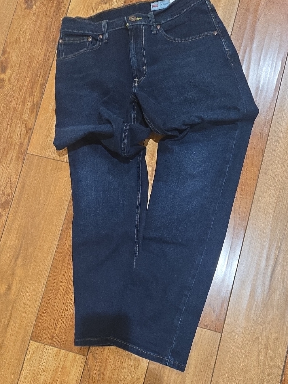 Wrangler Men's Relaxed Fit Dark Blue Jeans